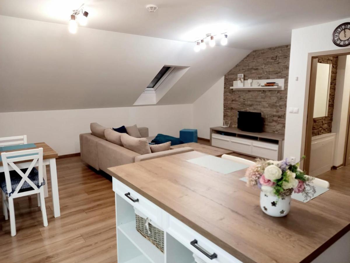 Apartman Pod Sivym Vrchom Zuberec Eksteriør bilde